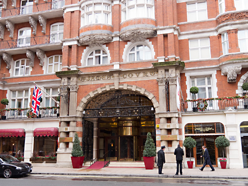 Crowne Plaza St. James London Exterior