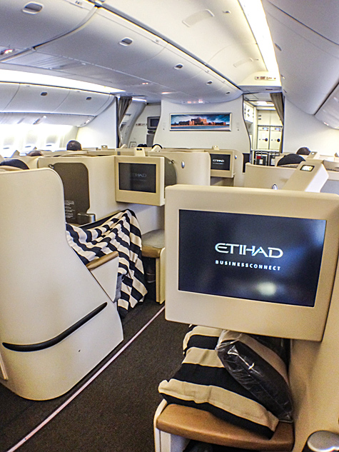 Etihad Business Class Cabin B777-300ER