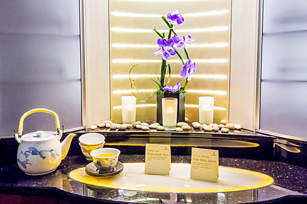 Emirates First Class After Shower Spa Signature Tea A380