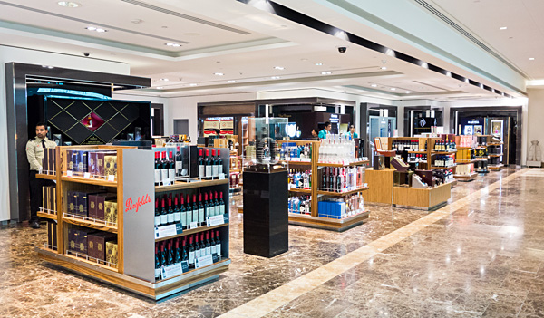 Emirates First Class Lounge Duty Free Shopping Dubai Terminal 3