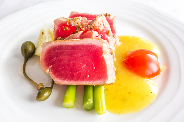 Emirates First Class Seared Tuna