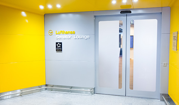 City Lights Lufthansa Senator Lounge B Frankfurt Airport