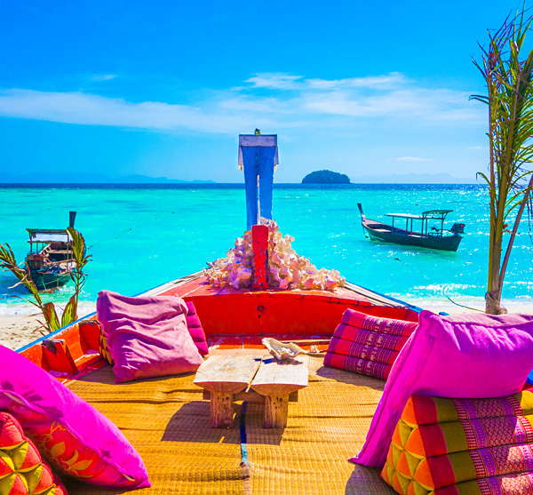 Happy Vibe Beach Bar Lunch Sunrise Beach Koh Lipe