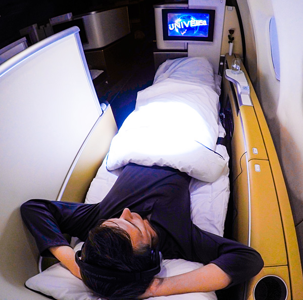 Lufthansa First Class Bart Lapers full flat bed seat A330-300