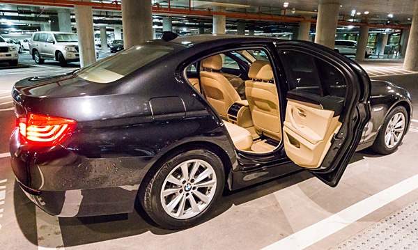 Doha Hamad International Airport Limo InterContinental Doha The City