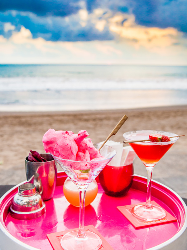 Cocktails at WOOBAR W Retreat Spa Bali