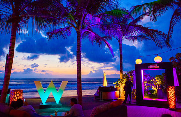 Sunset at WOOBAR W Retreat Spa Bali