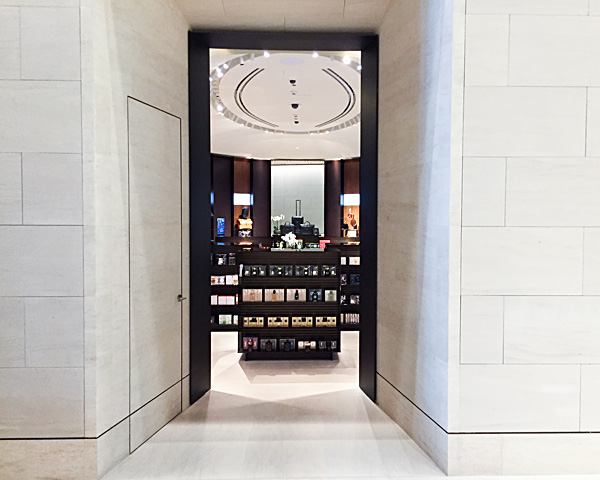 Qatar Airways First Class Lounge Al Safwa Doha Duty Free Shops