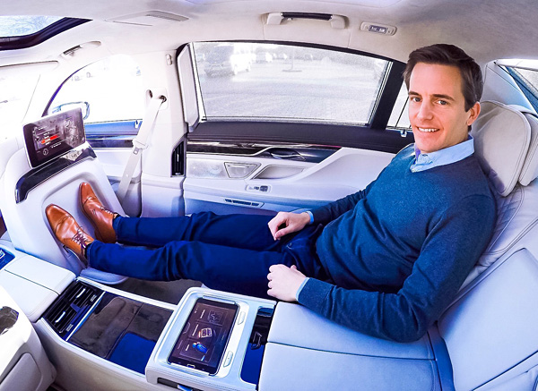 Bart Lapers BMW 7 Series Executive Lounge