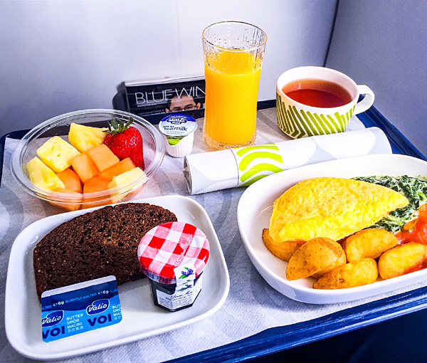 Breakfast onboard Finnair A320 Business Class Oslo to Helsinki