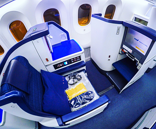 Brussels Tokyo All Nippon Airways ANA B787 Dreamliner Business Class