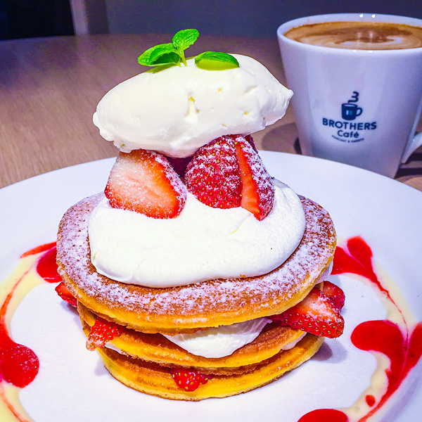 Japanese pancakes at Brothers Café in Osaka