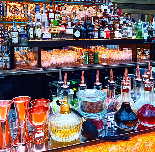 The Bank cocktail bar Park Hyatt Vienna