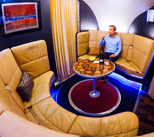 the lobby onboard etihad first class A380 upper deck