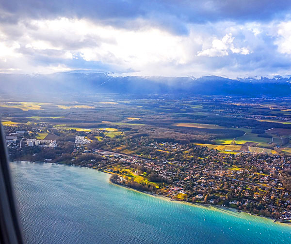 Approaching Geneva Airport Approaching Geneva Airport